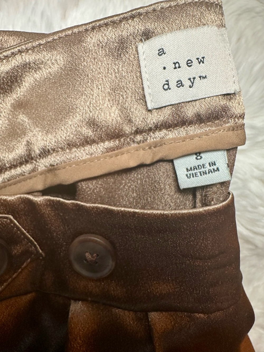 A New Day Bronze Satin Wide Leg Cargo Pants Size 8 High Rise - Picture 6 of 9